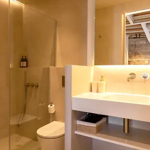Deco Barcelona-born St. Apartment